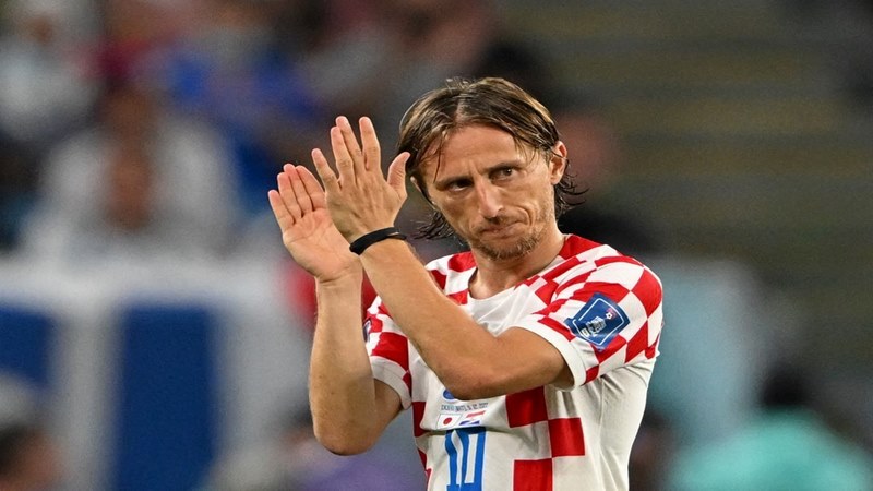 Số áo Luka Modric và lời nguyền tại Real Madrid